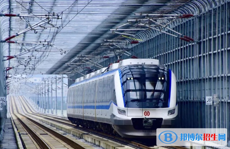 广西工业技师学院地铁图片