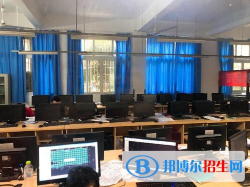 贵州2021年初中生可以上计算机学校吗