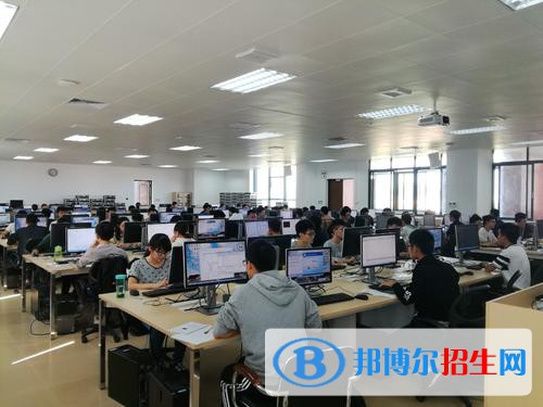 贵州2021年初中生读什么计算机学校最好