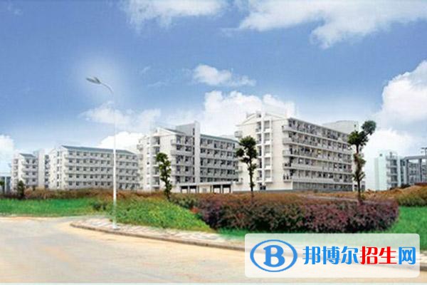 重庆2022年初中生能去的护理学校