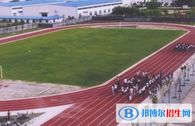 新津县第三中学2022年排名