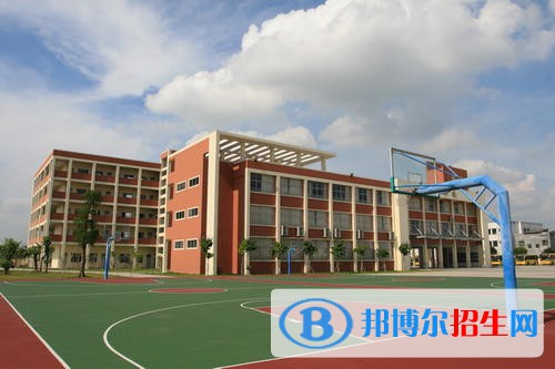 云南经贸外事学校怎么样、好不好