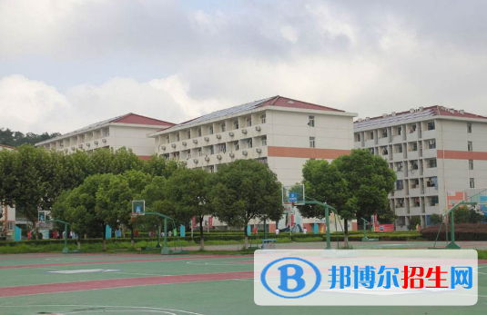 云南昆明工业学校2021年录取分数线