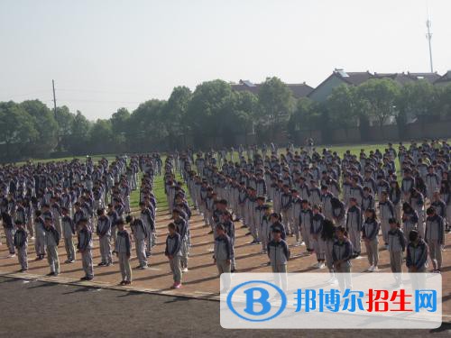 泰安机械电子工程学校宿舍条件