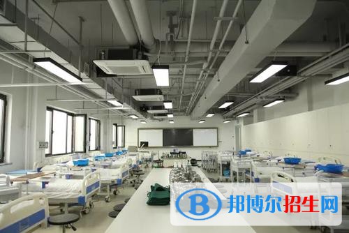 重庆2022年护理学校学什么比较好