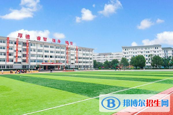 广西2021年中专学校算中专吗