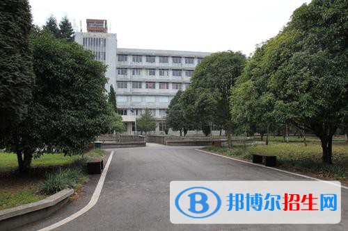 贵阳2021年初中生读计算机学校怎么样