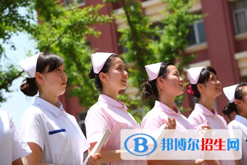 四川2021年怎么读护理学校
