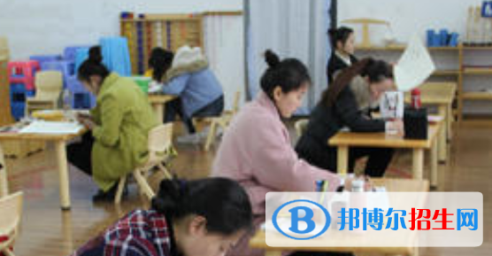 安徽2021年女生读中专学什么好