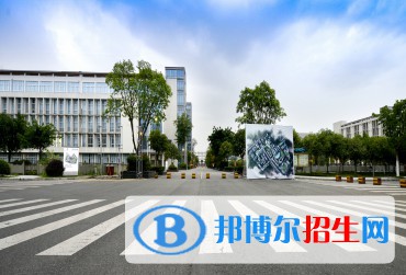 成都2021年中专文凭有用吗