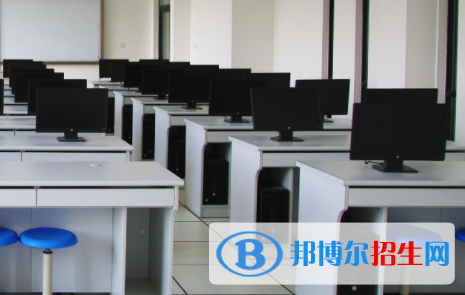 浙江2021年男生读计算机学校怎么样