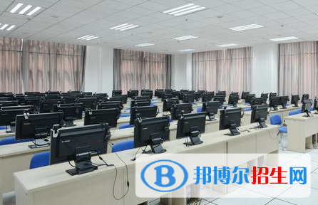 浙江2021年读计算机学校有什么好处