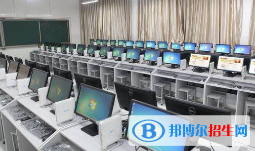浙江2021年读计算机学校要多少钱