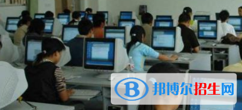 四川2021年计算机学校都有什么专业