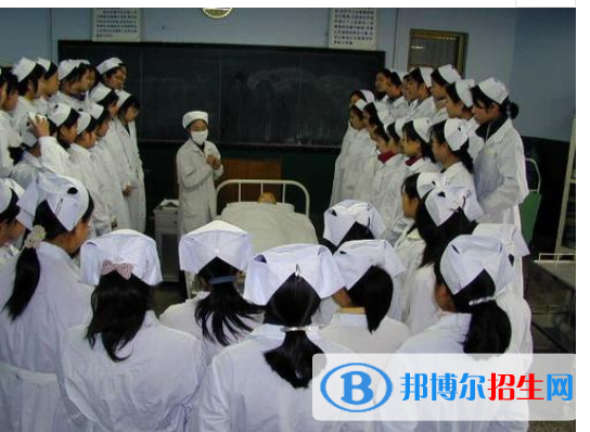 陕西2022年女生学卫校怎么样