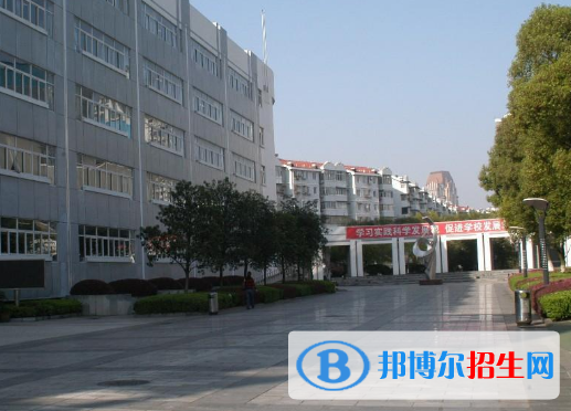 陕西省理工学校2022年报名条件、招生对象;学校的招生对象