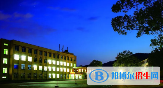 榕江中等职业学校2022年报名条件、招生要求、招生对象