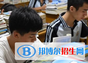 四川2022年男孩子中专学什么专业好