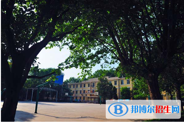 陕西蓝天民航技师学院2022年招生办联系电话