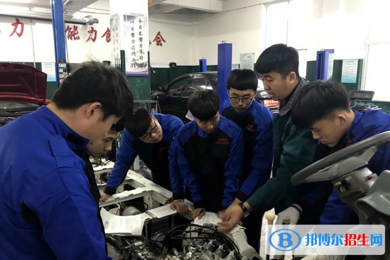 四川省屏山县职业技术学校2022年有哪些专业 