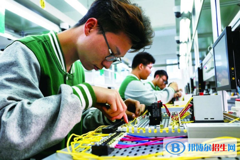 南京新港中等专业学校2022年有哪些专业
