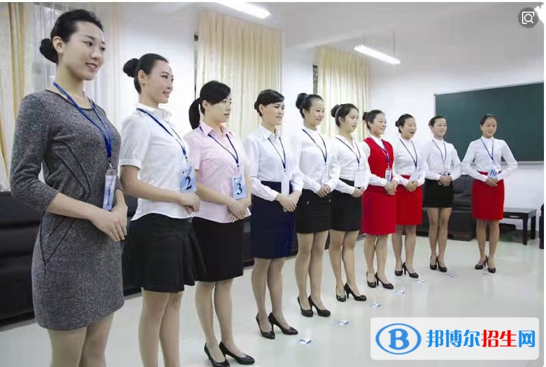 河北2022年女生学航空服务学校好吗