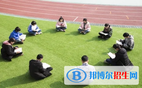 四川省南部县升钟职业中学2022年有哪些专业