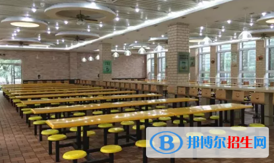 宁波经贸学校食堂
