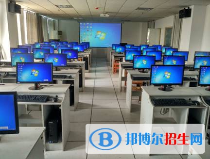 河北2022年初中生报什么计算机学校