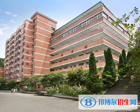 重庆南丁卫生职业学校2022年招生录取分数线
