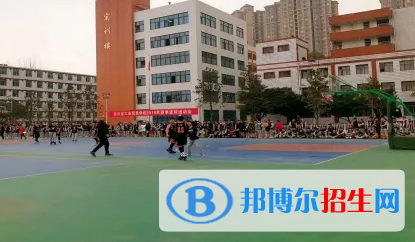 四川省阆中师范学校2022年有哪些专业