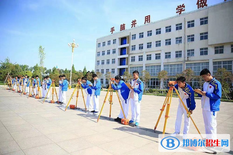 江苏赣榆中等专业学校2022年招生办联系电话