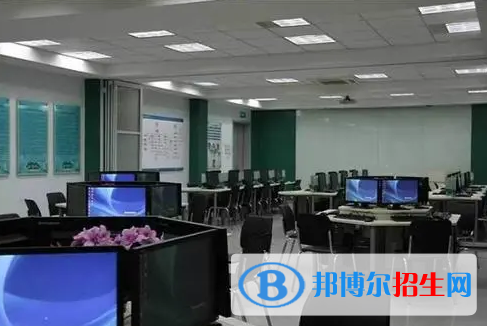 广东2022年400分能上电子商务学校吗