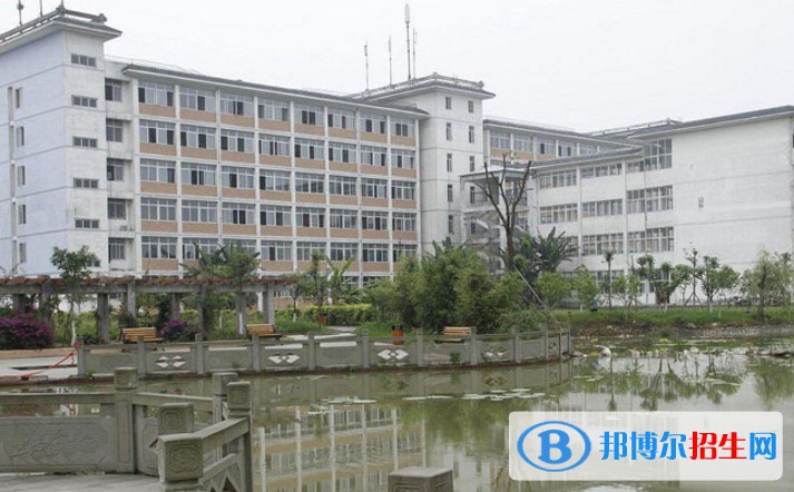 云南省玉溪卫生学校2022年招生办联系电话