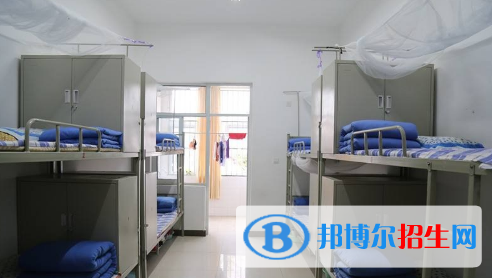 昌宁县职业技术学校2022年宿舍条件