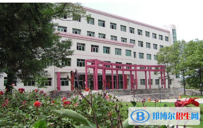 陕西华山技师学院2022年招生办联系电话