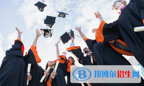 南京2022年读铁路学校要分数吗