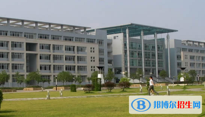 重庆五一技师学院2022年报名条件、招生要求、招生对象
