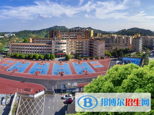 开阳县职业技术学校2022年宿舍条件