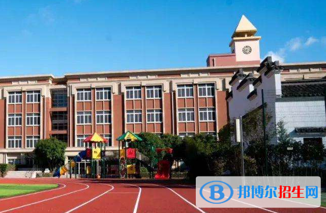 贵州2022年男生在电子商务学校学什么好