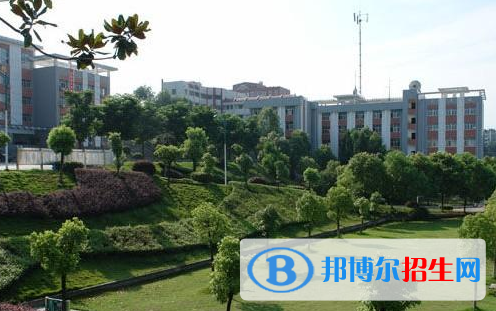 葛洲坝水利水电学校