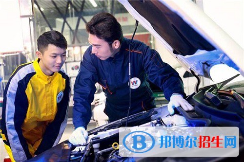 成都2022年读什么汽修学校好