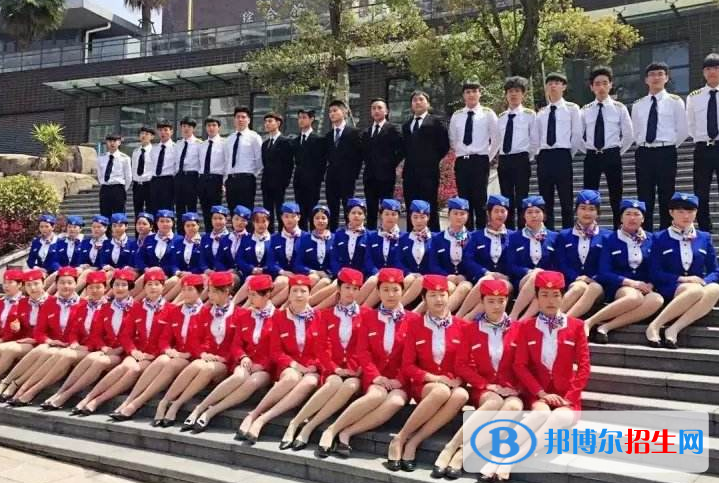 安徽2022年女生学航空服务学校有前途吗