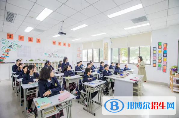 中加枫华国际学校2022年录取分数线