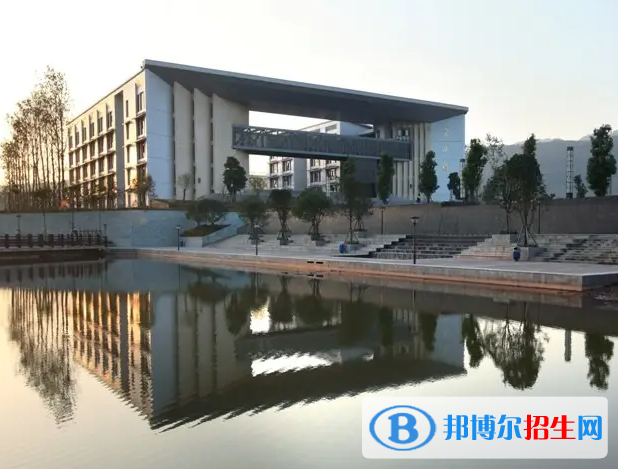 重庆2022年初中生怎么考建筑学校