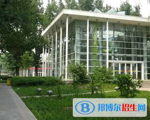 北京第一〇一中学国际高中部2023年入学考试