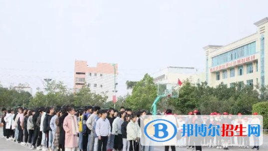 灵山职业技术学校2022年宿舍条件