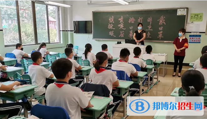 北京新亚中学国际部初中2023年招生政策