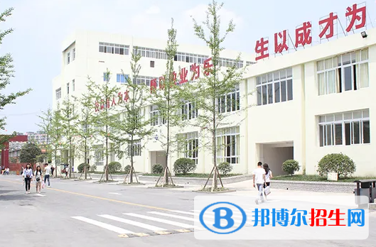 成都2023年上铁路学校选什么专业