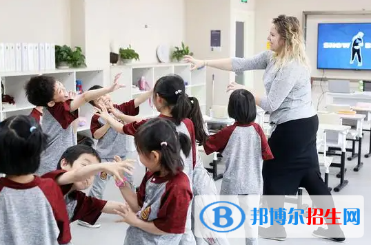 北京明诚外国语学校小学部2023年入学考试